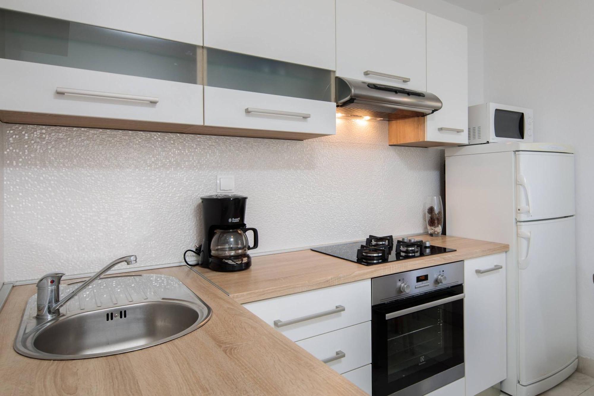 Pavao Apartments Vrboska Oda fotoğraf
