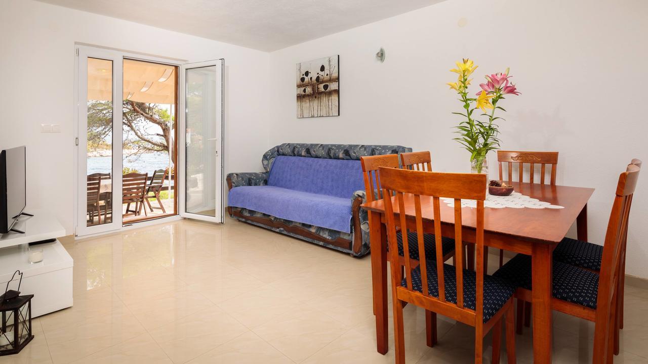 Pavao Apartments Vrboska Dış mekan fotoğraf